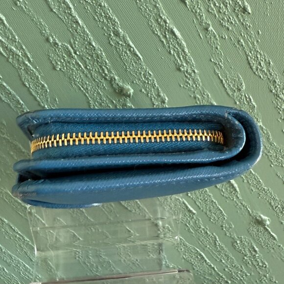 Prada Blue Leather Wallet - Picture 4 of 7